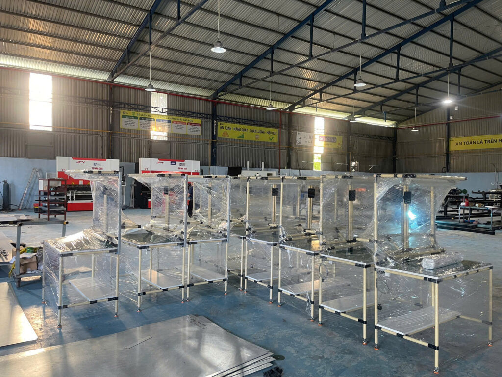 Bàn thao tác Ống thép bọc nhựa ABS 1786771001265 3111213627634448552 3111213627634448552 f93ee7fc78198dfefb125e519f56c496
